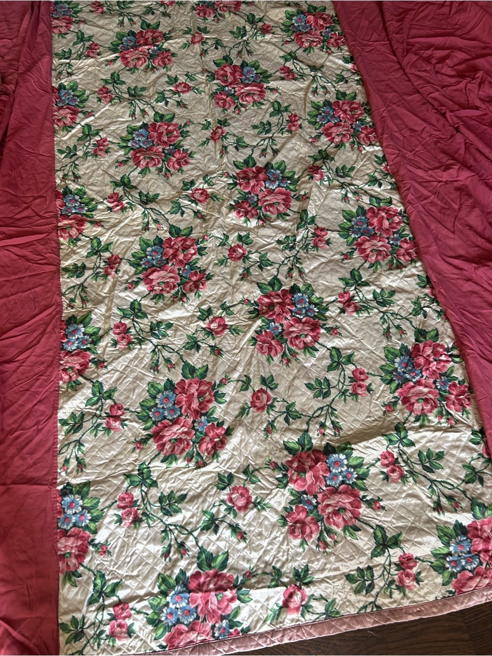 Vintage Pink and Cream Floral Quilted Bed Runner